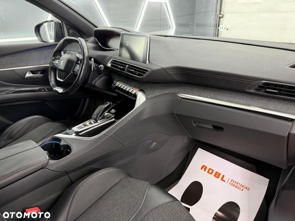 Peugeot 3008 BlueHDi 120 Stop & Start EAT6 Allure - 32
