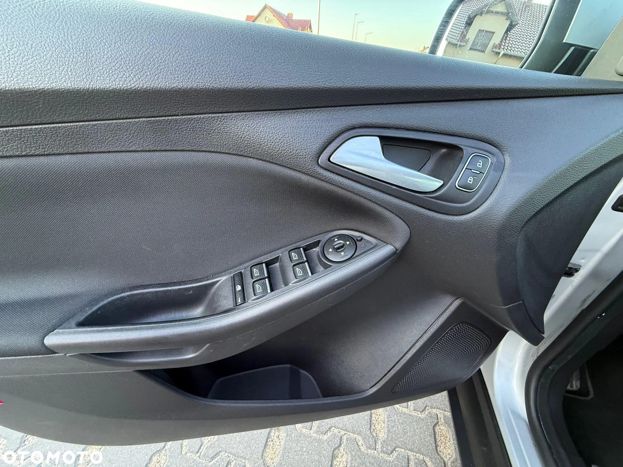 Ford Focus - 16