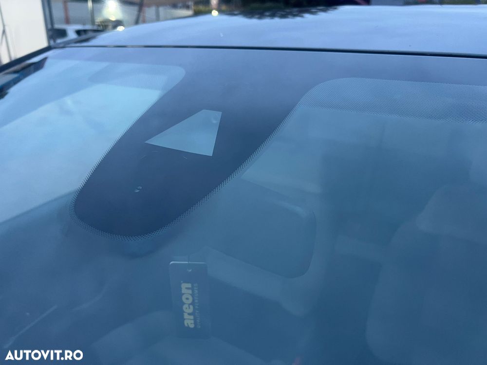 Citroën C3 BlueHDi 100 S&S PLUS - 13