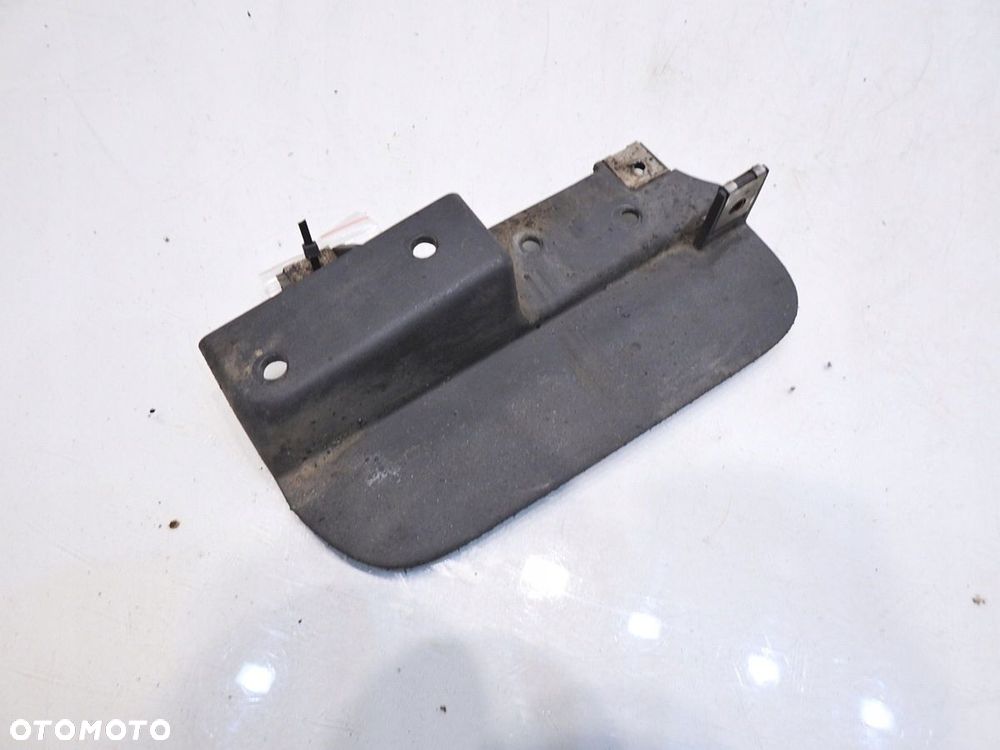 CHLAPACZ PRAWY TYŁ AUDI A6 C6 AVANT - 4