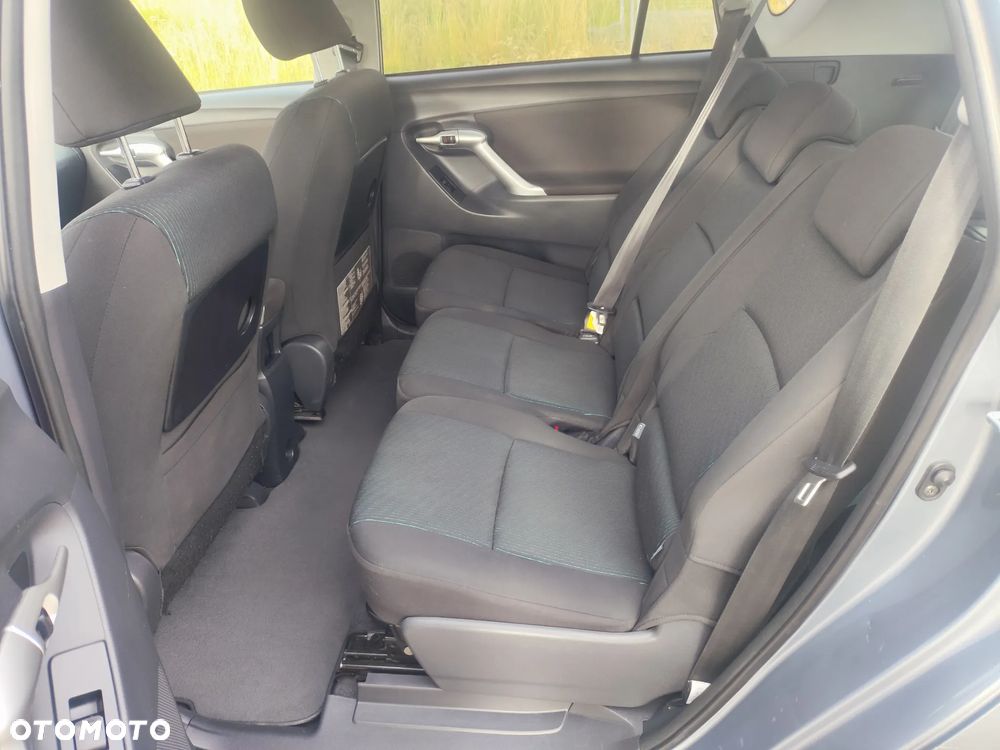 Toyota Verso 1.8 Sol EU5 7os - 13
