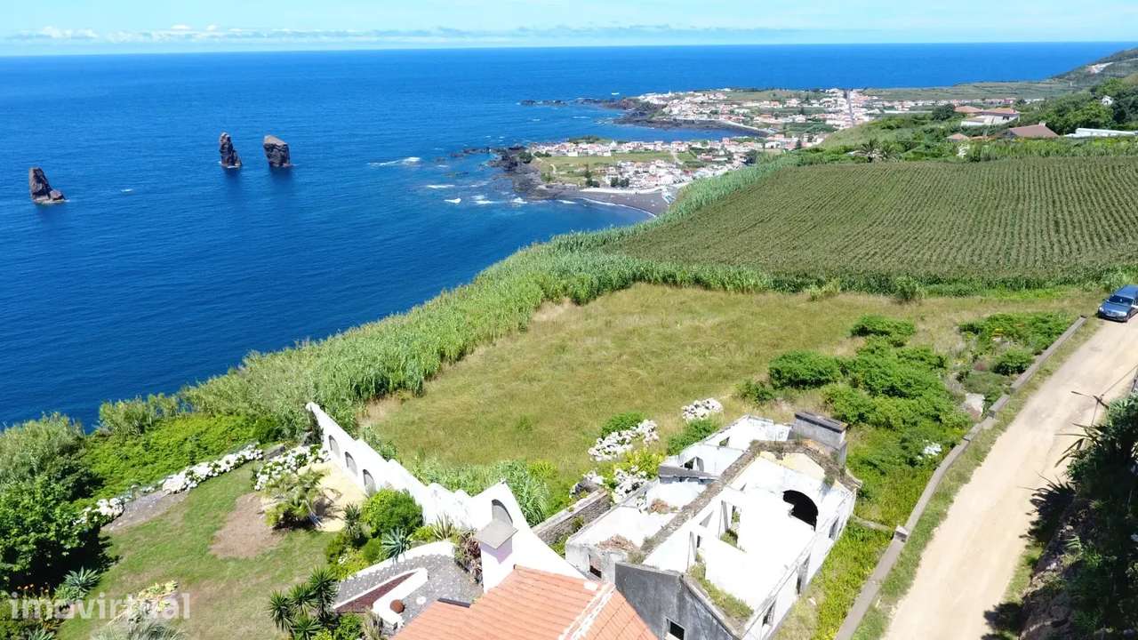 Terreno com vista mar para reconstrução de casa - Grande imagem: 2/10