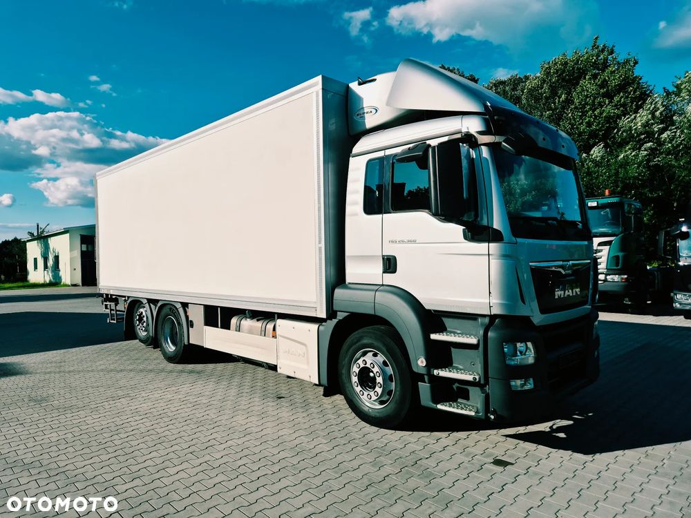 MAN TGS 26.360 6X2 CARRIER chłodnia 7m - 8