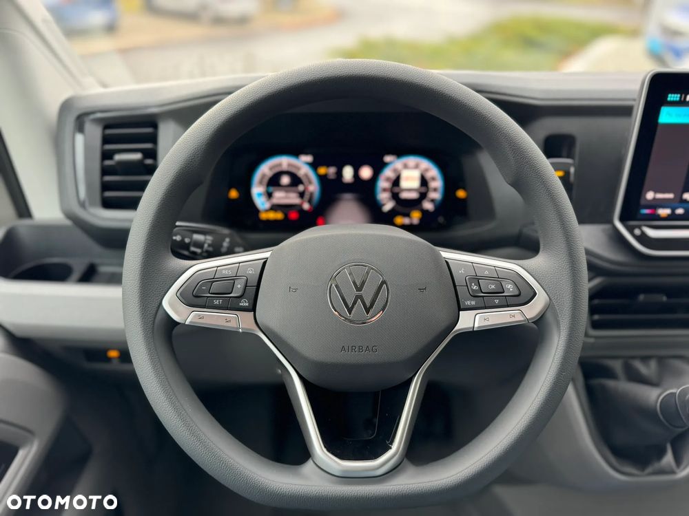 Volkswagen Crafter Maxi Brygadówka - 18