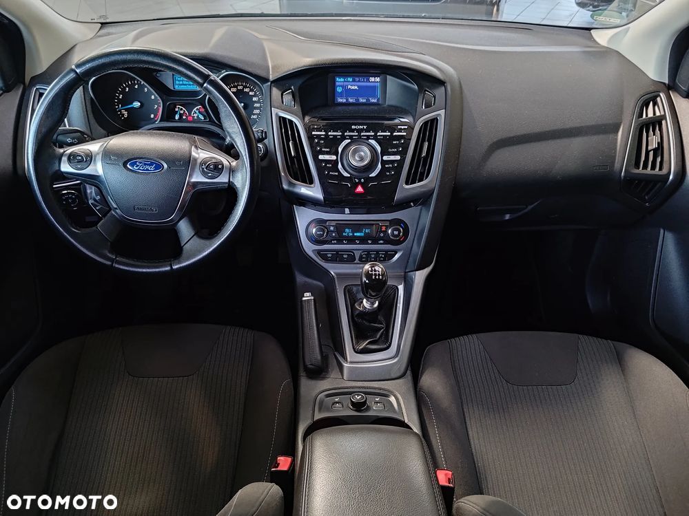 Ford Focus 1.6 EcoBoost Titanium - 15