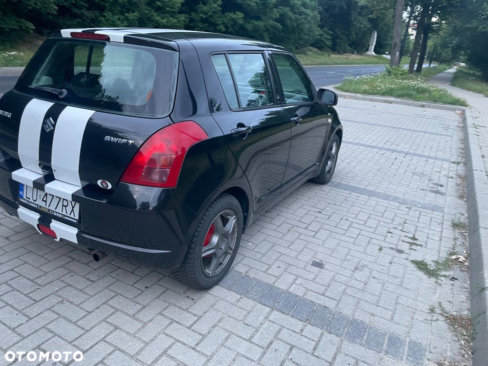 Suzuki Swift - 3