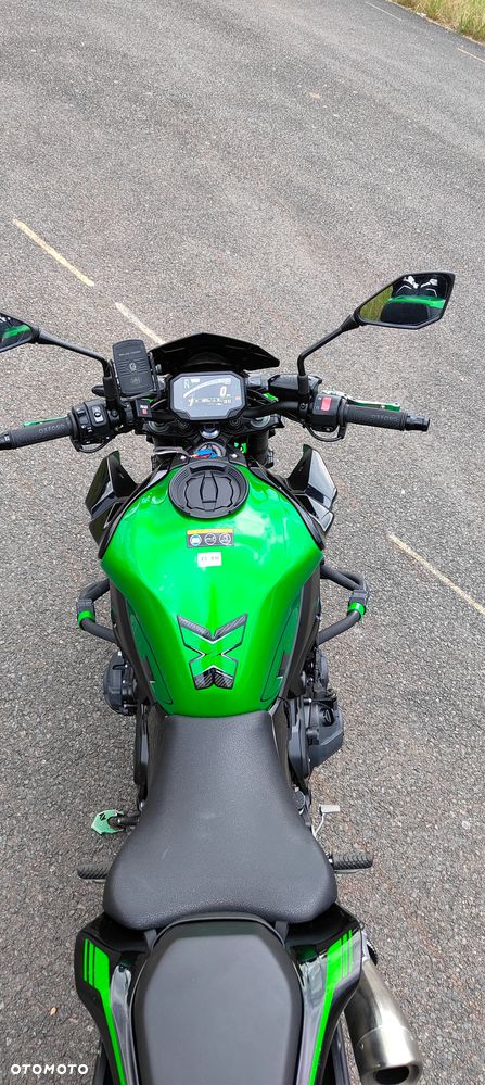 Kawasaki Z 900 - 7