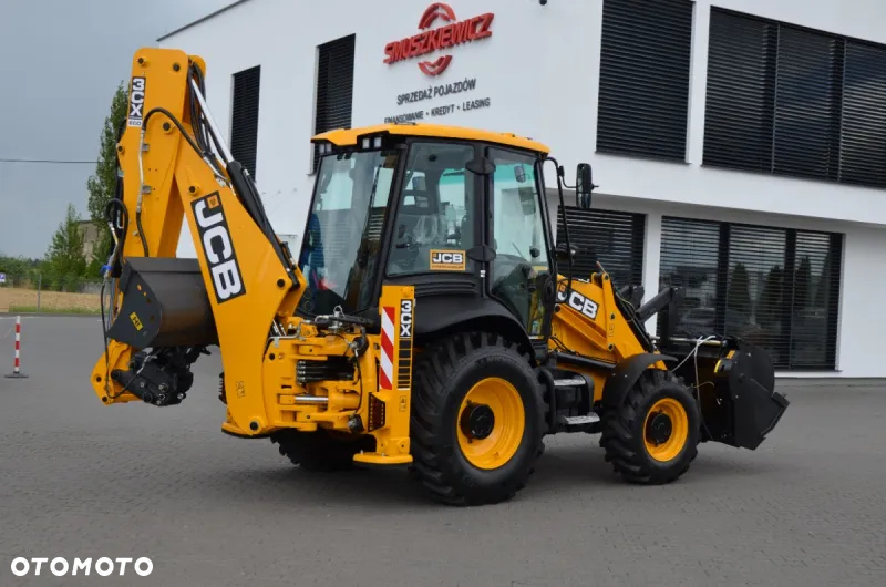 JCB WYNAJEM DŁUGOTERMINOWY 3CX AEC 2024r KLIMA, SZYBKOZŁĄCZE, 3 ŁYŻKI, UCHYLNA SKARPÓWKA - 8