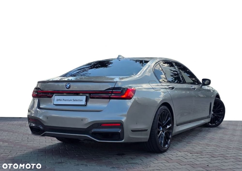 BMW Seria 7 740d xDrive mHEV sport - 2