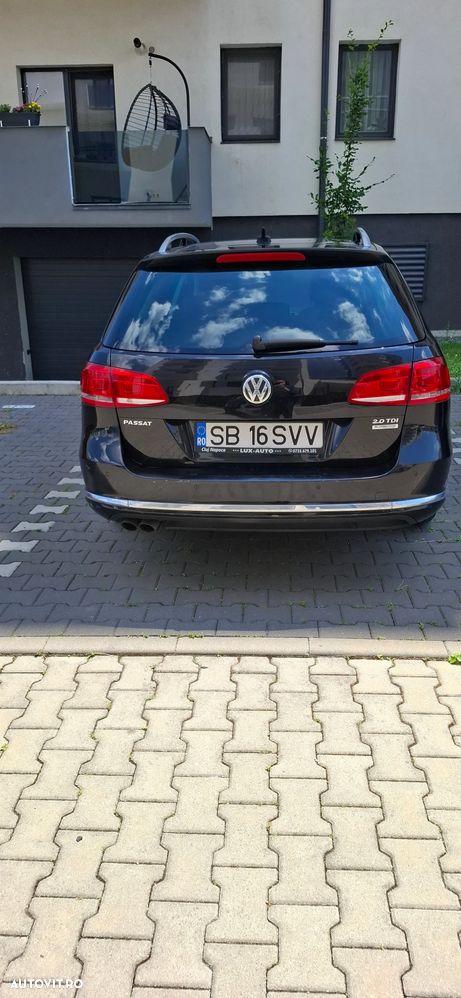 Volkswagen Passat 2.0 TDI 4Motion BlueMotion Technology Comfortline DSG - 2