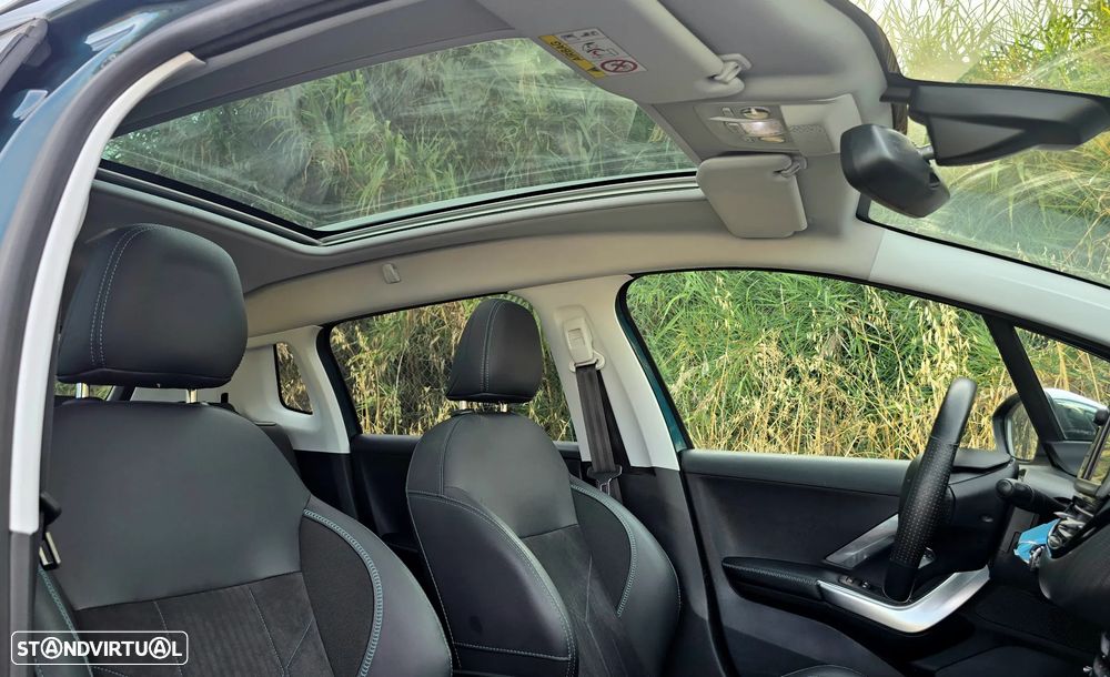 Peugeot 2008 PureTech 130 GPF Stop&Start Crossway - 24