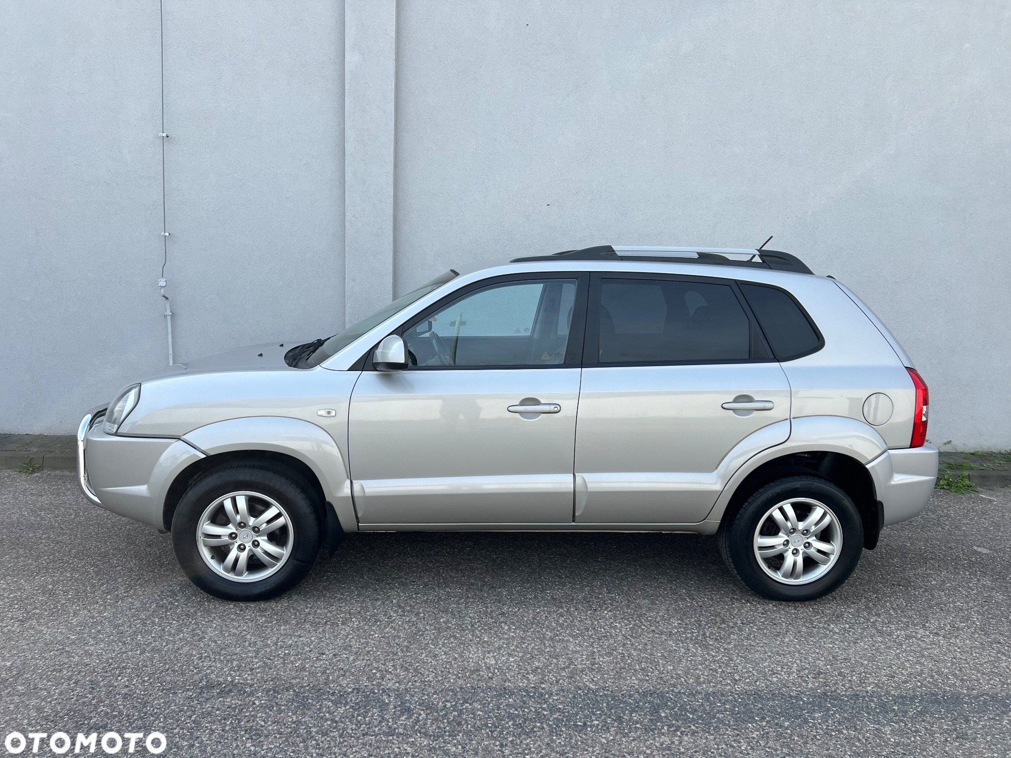 Hyundai Tucson 2.0 CRDi Premium - 9