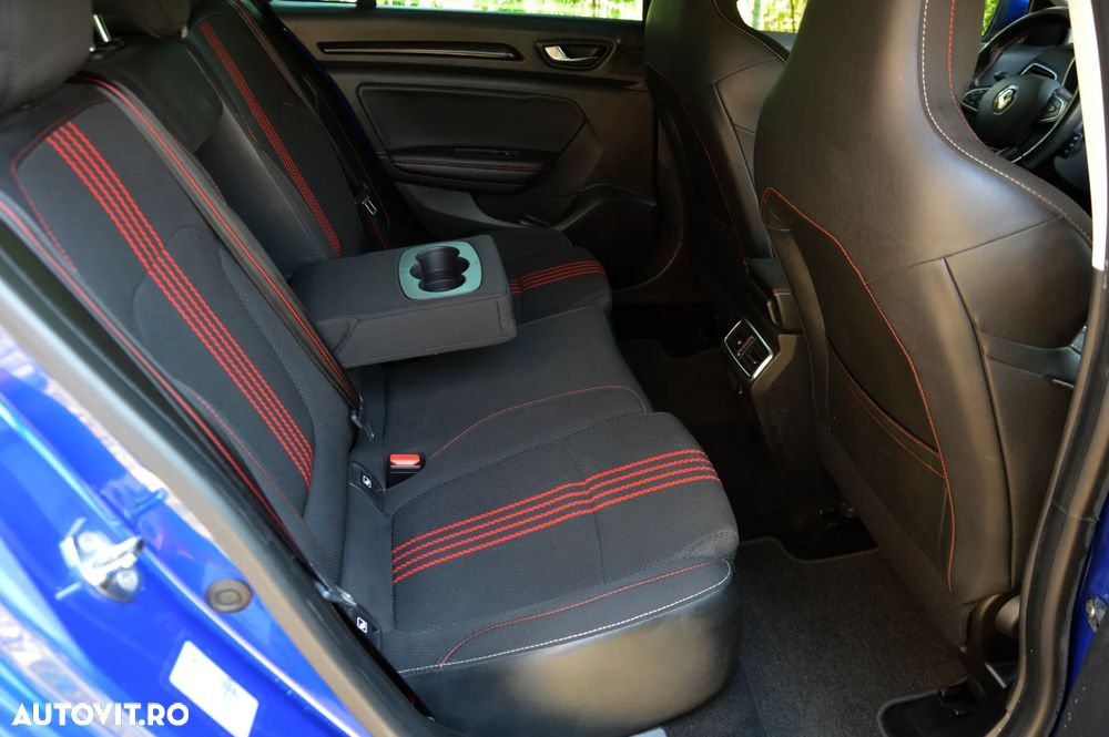 Renault Megane TCe 160 GPF EDC R.S. LINE - 29