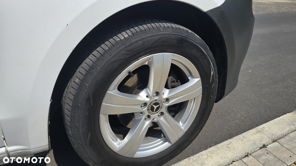 Mercedes-Benz vito 111 - 12