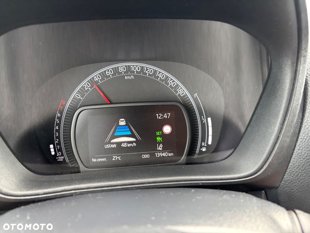 Toyota Aygo X Business Edition - 34