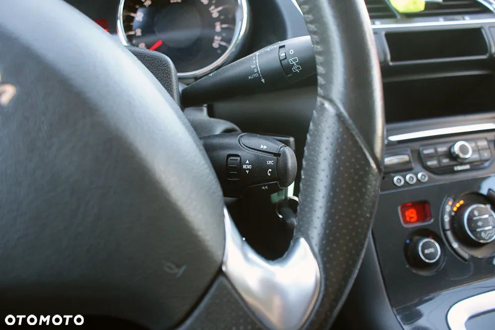 Peugeot 3008 BlueHDi 120 EAT6 Stop & Start Active - 16
