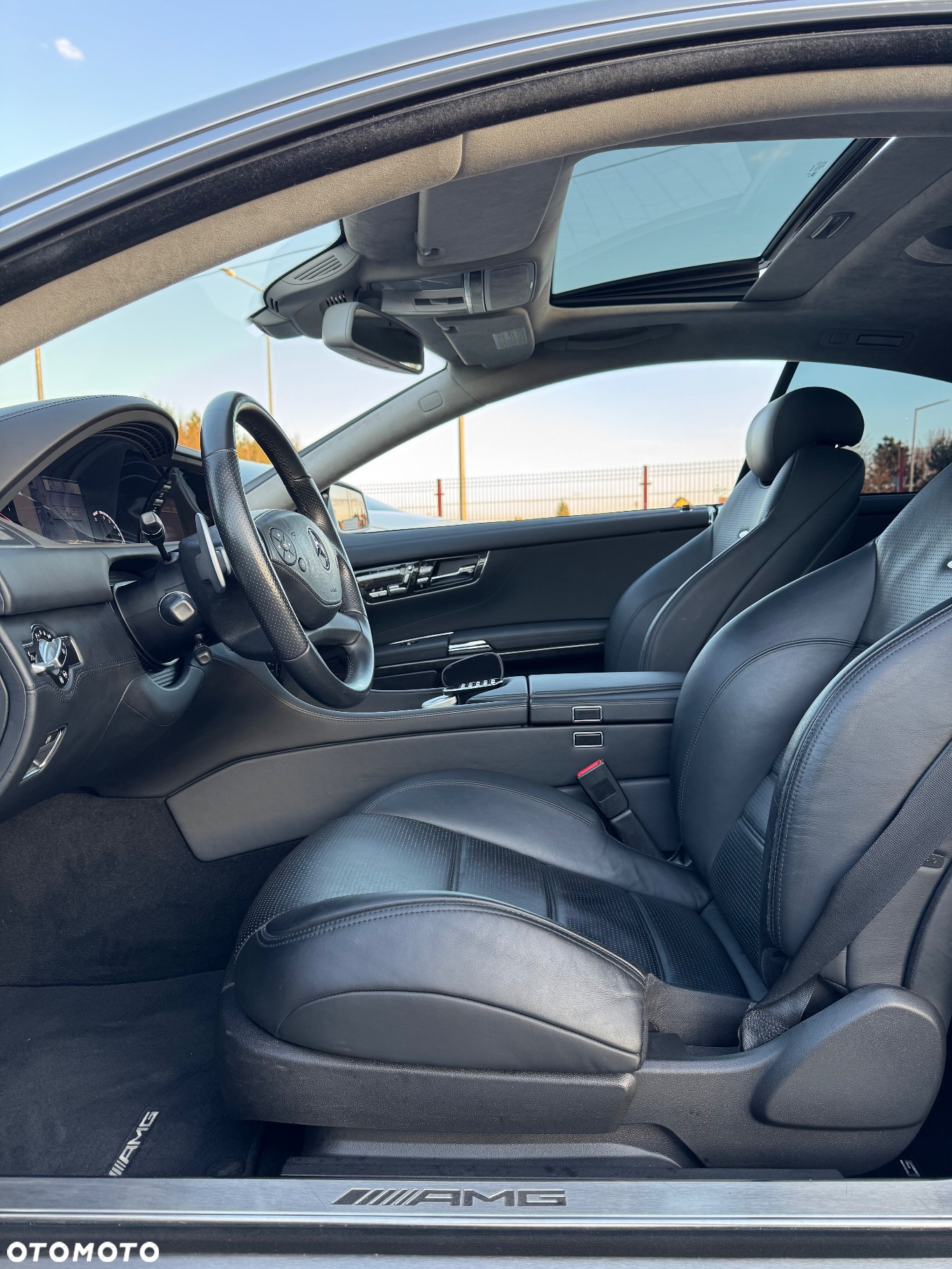 Mercedes-Benz CL 63 AMG 7G-TRONIC - 17