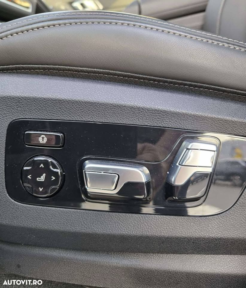 BMW X7 M60i xDrive AT MHEV - 8