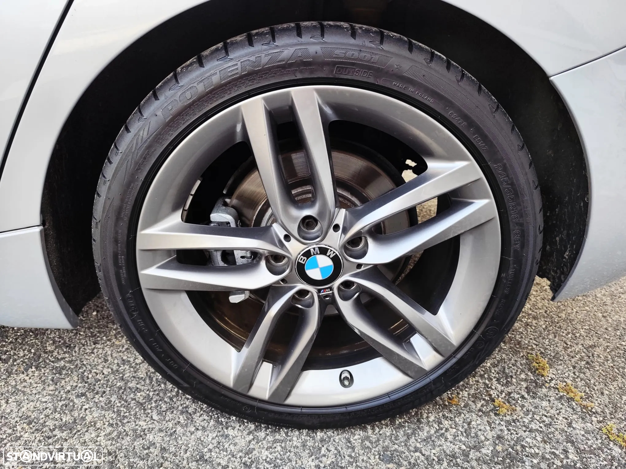 BMW 120 i Pack M - 18