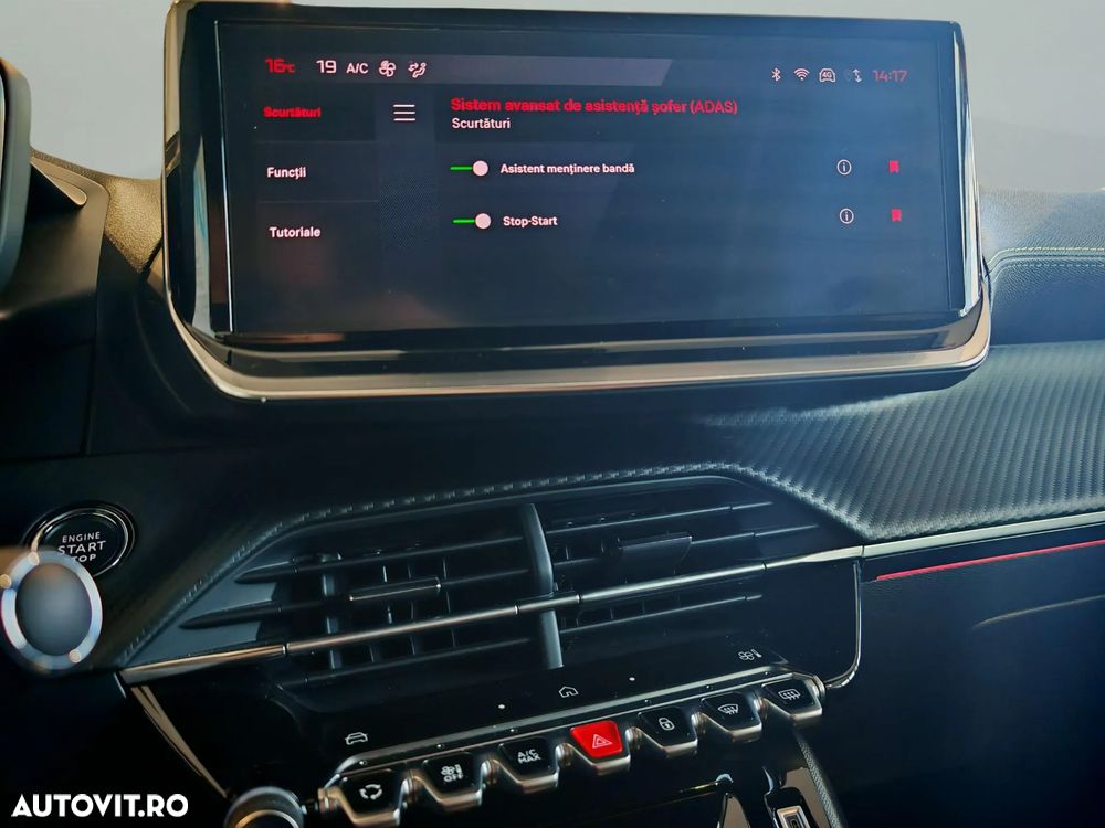 Peugeot 2008 PureTech 130 EAT8 GT - 36
