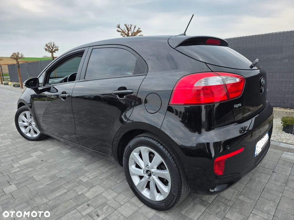 Kia Rio 1.4 Platinum Edition - 2