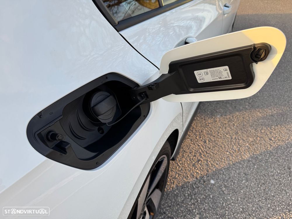 VW Golf 2.0 TSI OPF DSG GTI Clubsport - 11