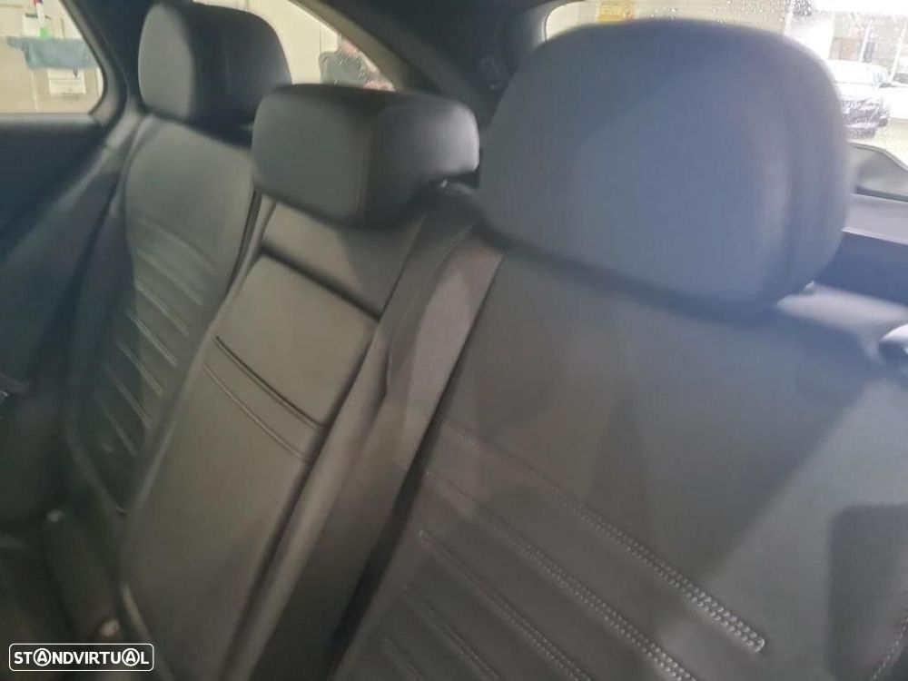 Mercedes-Benz C 300 d AMG Line - 3