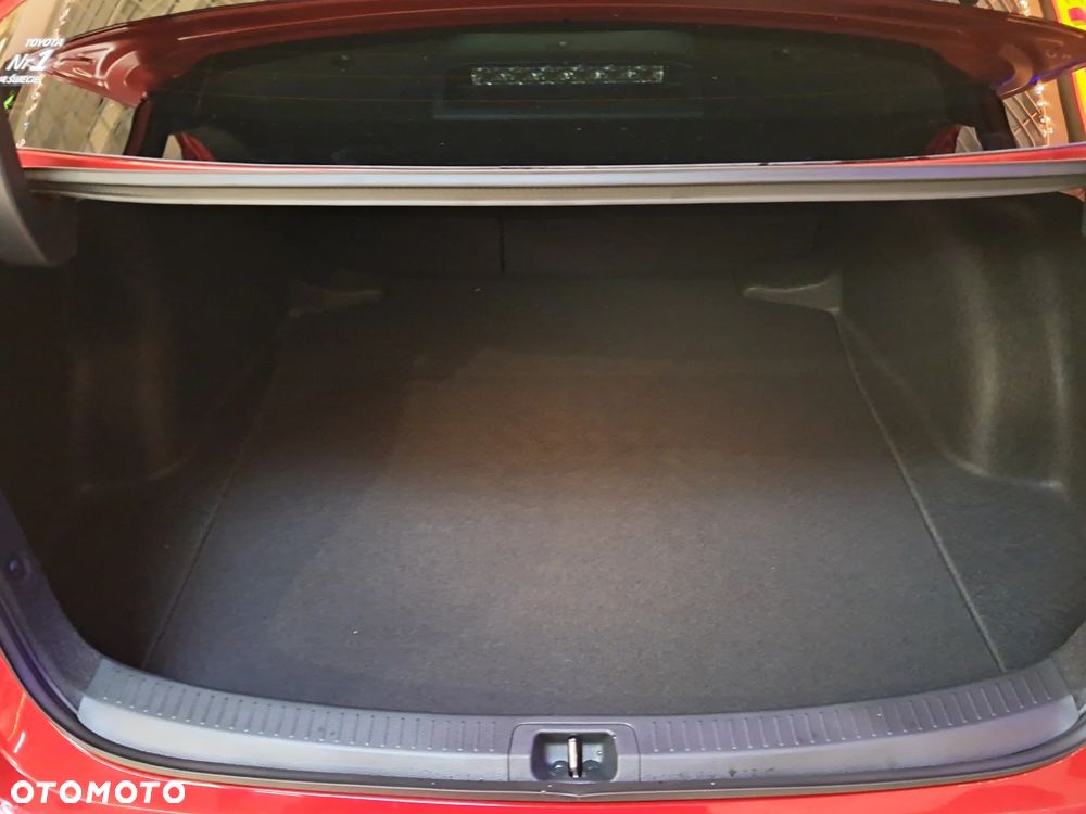 Toyota Corolla 1.8 Hybrid GR Sport - 4