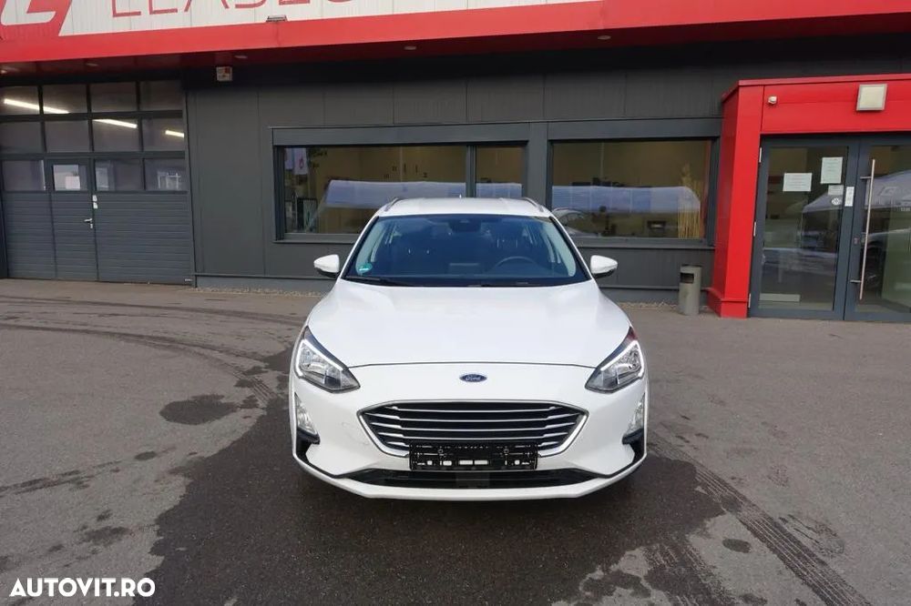 Ford Focus 1.5 EcoBlue Start-Stopp-System Aut. TITANIUM - 1