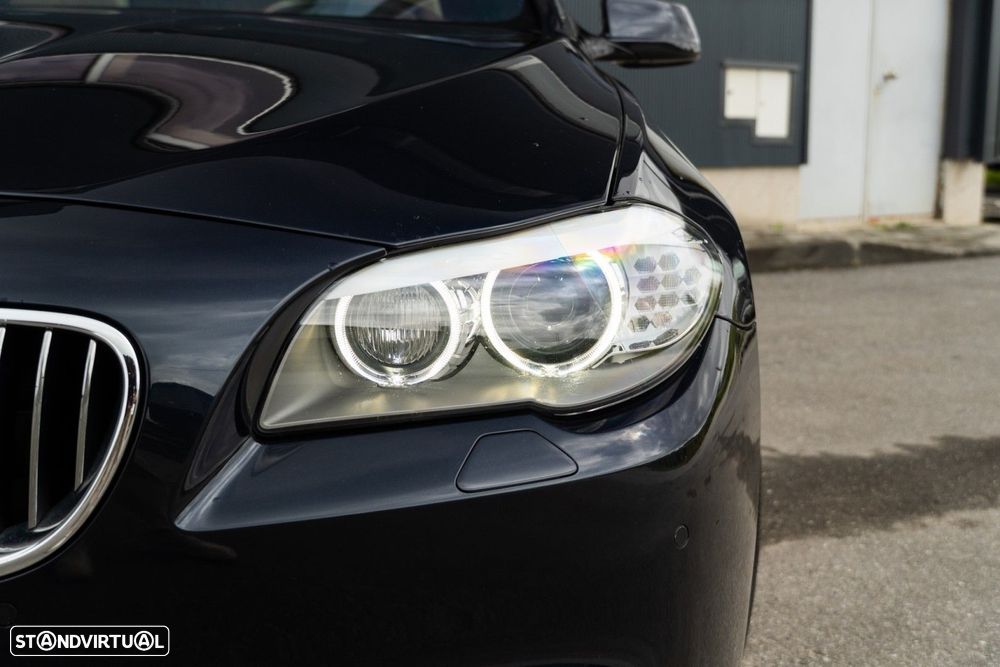 BMW 535 d xDrive Pack M Auto - 41