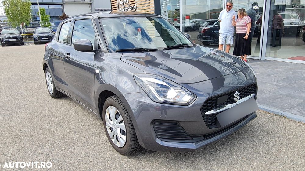 Suzuki Swift M-Hybrid 1.2 Cool - 1