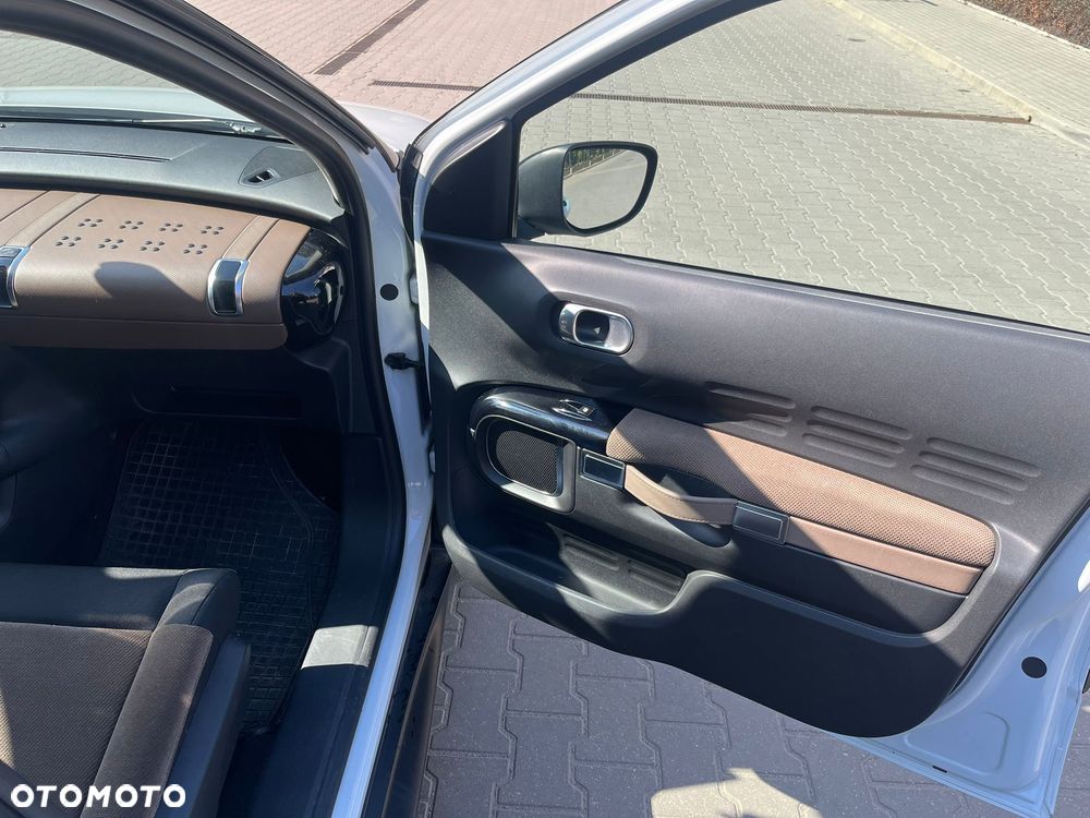 Citroën C4 Cactus 1.2 PureTech Shine - 9