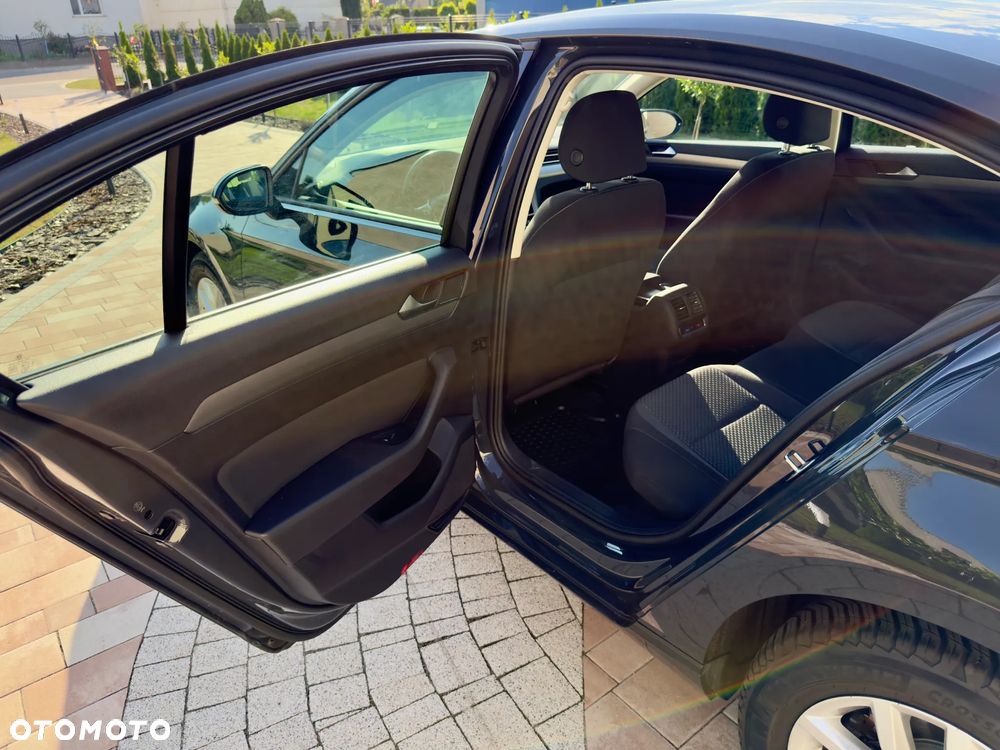 Volkswagen Passat 1.5 TSI EVO Trendline - 20