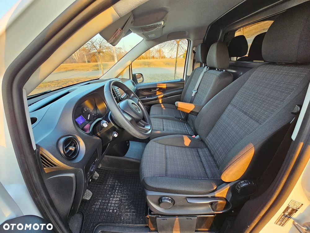 Mercedes-Benz Vito - 28