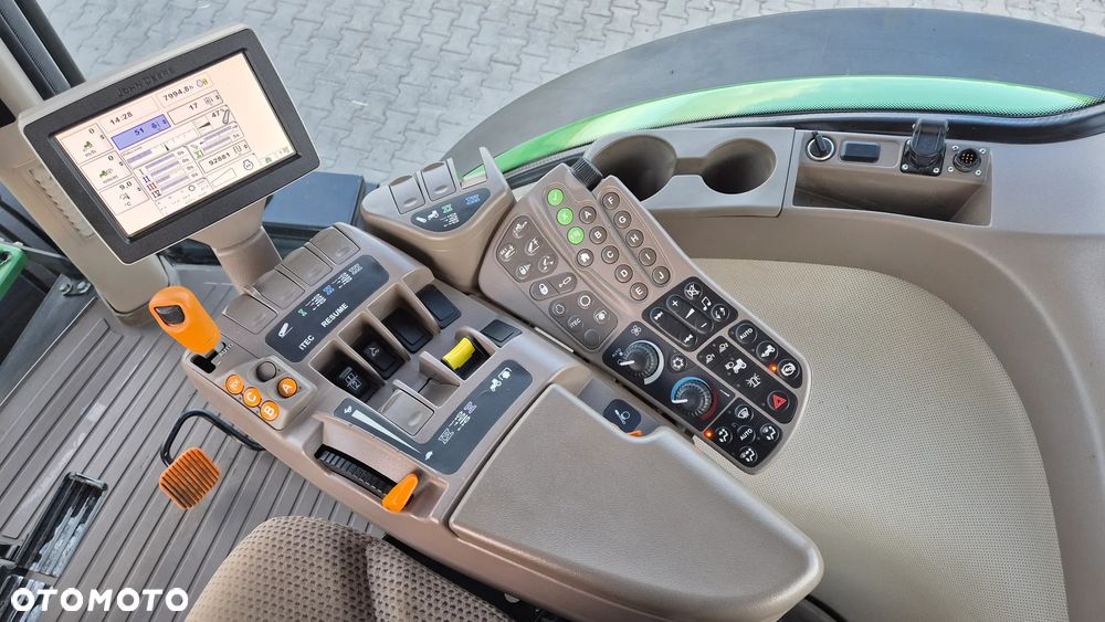 John Deere 7230R 2012R CommandQuad - 23