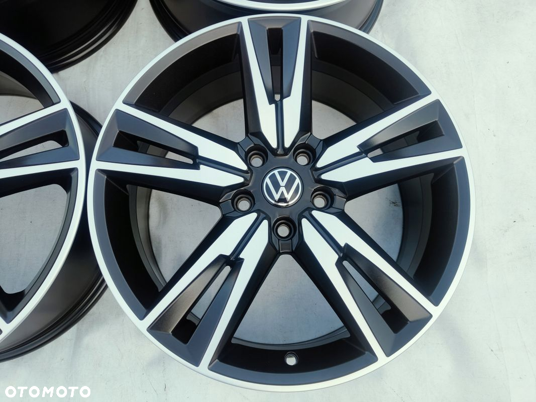 FELGI SEAT ATECA FR SKODA KAROQ VW TIGUAN 5N 18 ORYGINAŁ TEL.509100323 - 4