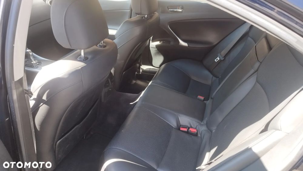 Lexus IS 250 Prestige - 15