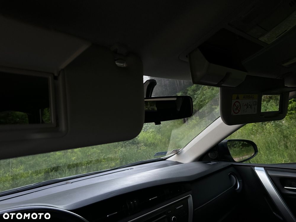 Toyota Auris 1.6 Active - 11