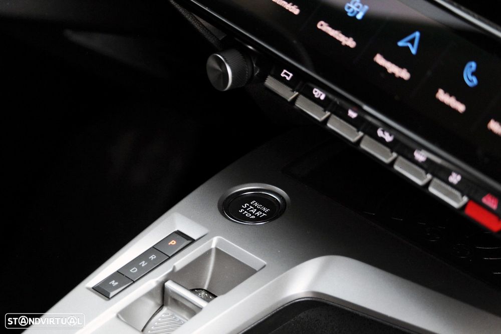 Peugeot 408 1.2 PureTech Allure EAT8 - 21
