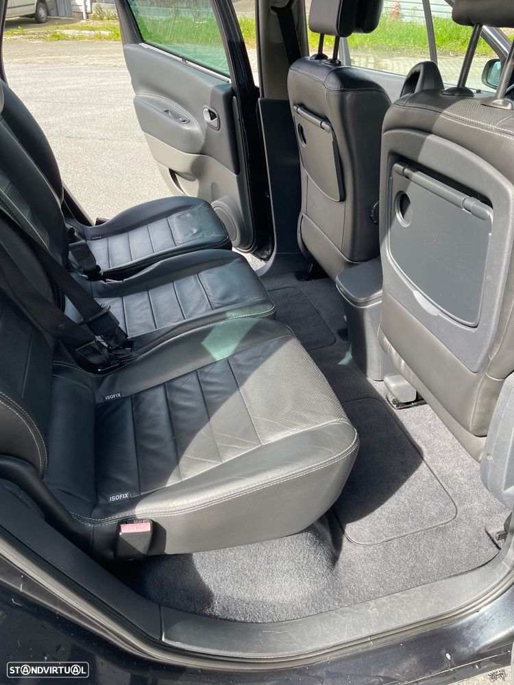 Renault Scénic 1.5 dCi Dynamique S - 19