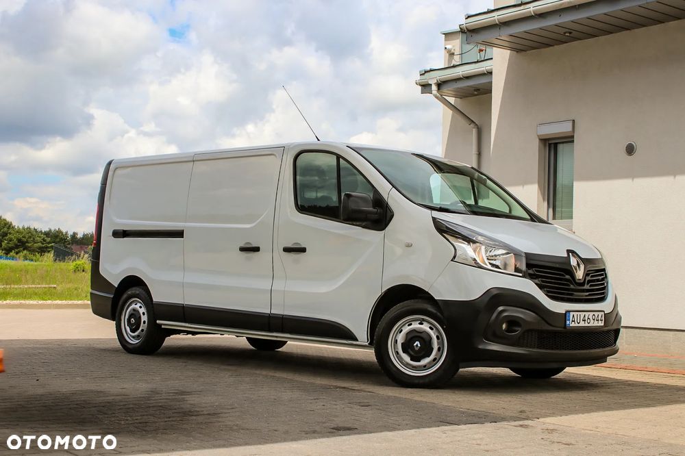 Renault Trafic - 12
