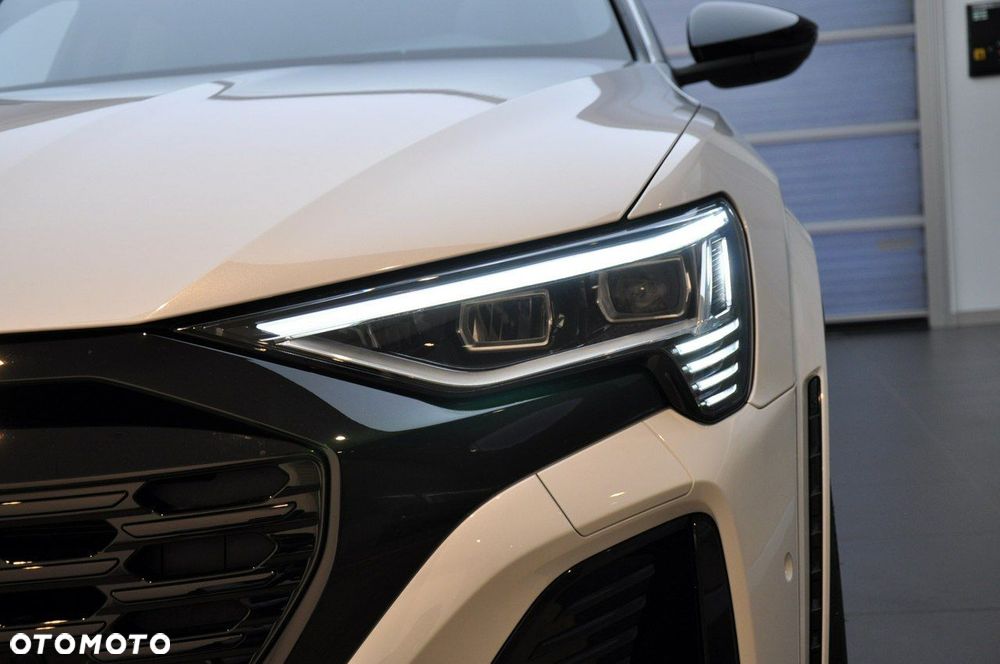 Audi SQ8 e-tron - 8