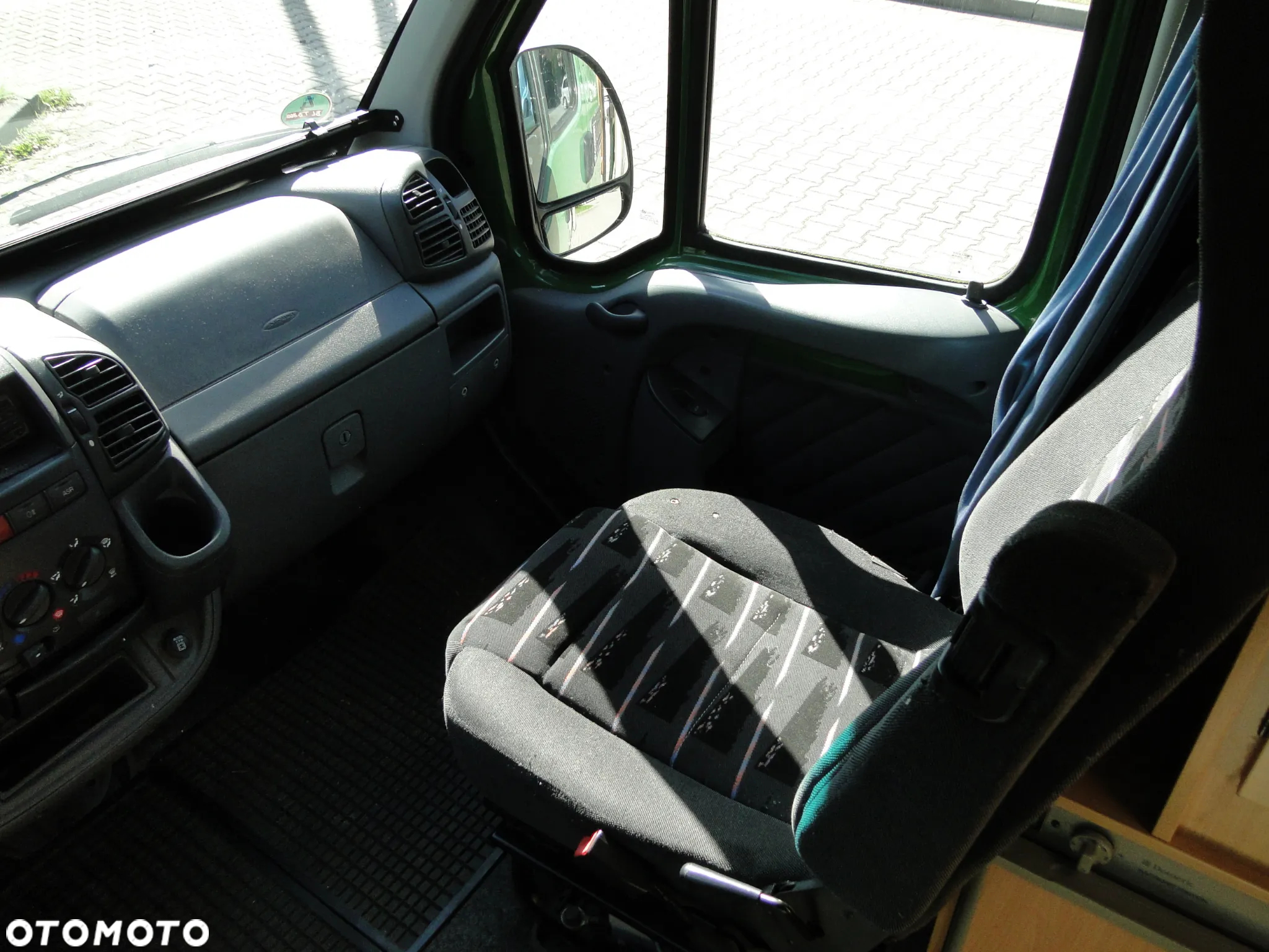 Citroën JUMPER 2.8 HDi - 21