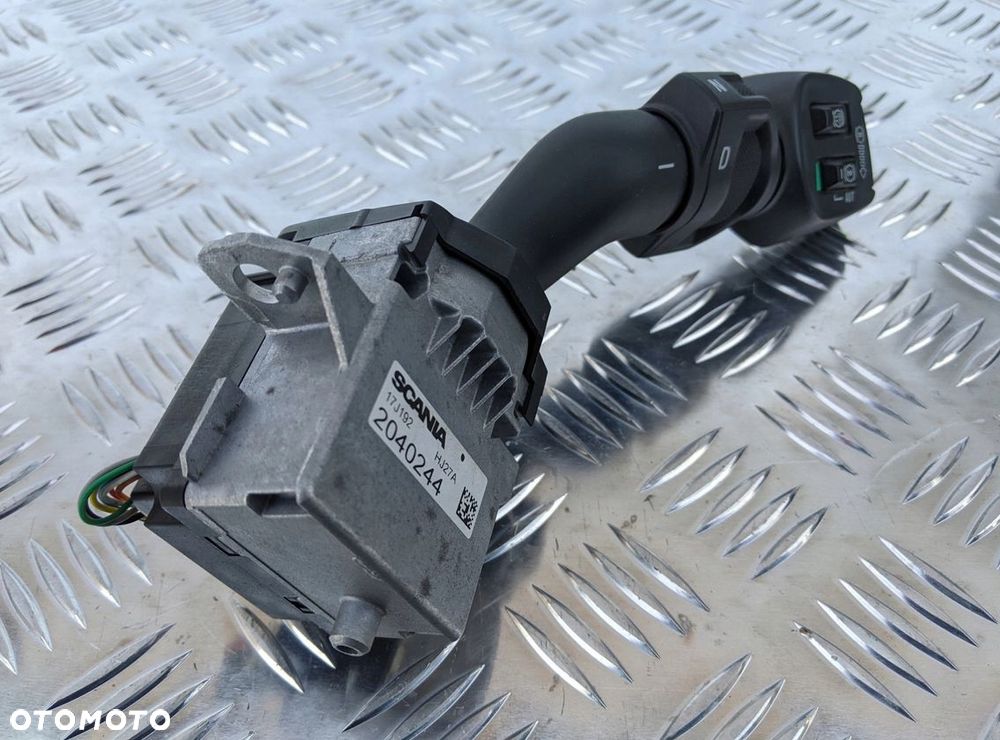 PRZEŁĄCZNIK MANETKA ZMIANY BIEGÓW SCANIA NTG - 2