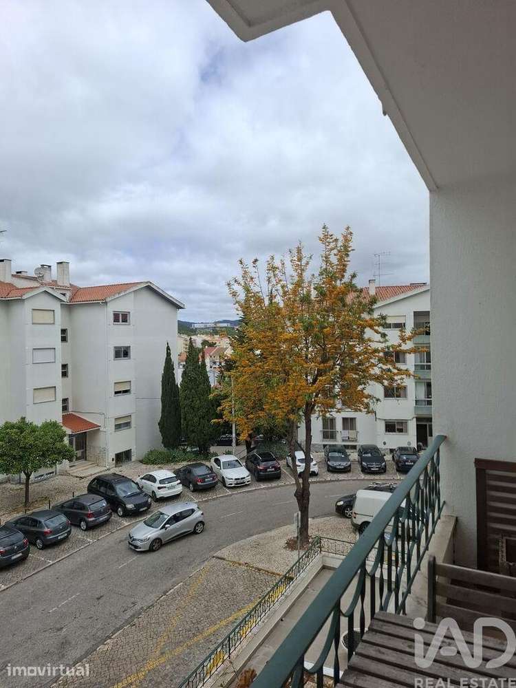 Apartamento T2 em Alcabideche de 96,00 m2 - Grande imagem: 2/21