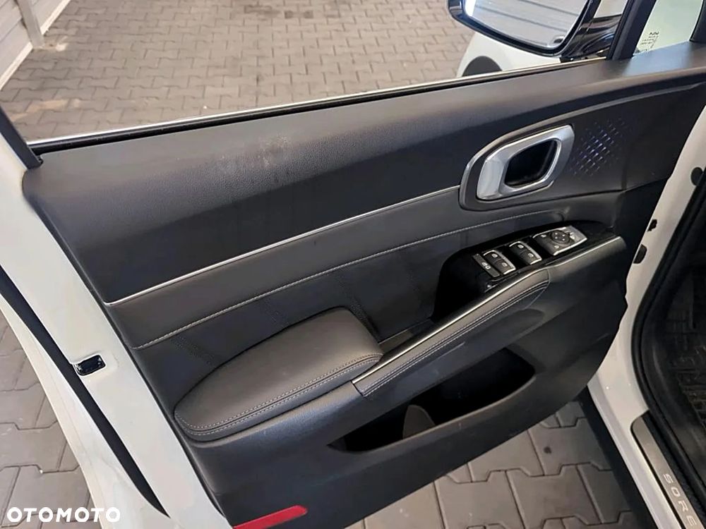 Kia Sorento 1.6 T-GDI HEV XL 4WD 7os - 9