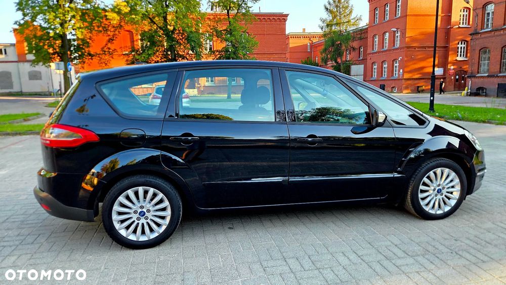 Ford S-Max 2.0 TDCi DPF Titanium - 13
