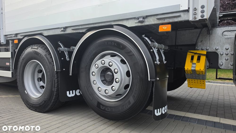 Volvo ///FH///460///2023///GLOBETROTTER/// XXL///HDS///HIAB///WECON///CHWYTAK/// ROTATOR///WAGA///JEDYNE 125 TYŚ KM/// PRZYCZEPA///FULL LED///VIRTUAL COCPIT/// STAN JAK NOWY. - 22