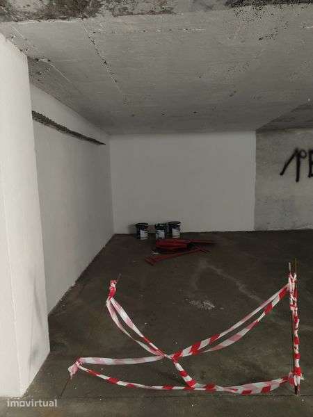 Arrendamento Espaço Garagem - Grande imagem: 2/2