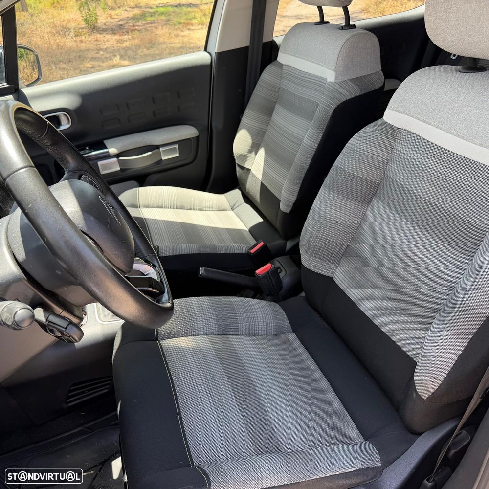 Citroën C3 1.2 PureTech Shine - 12